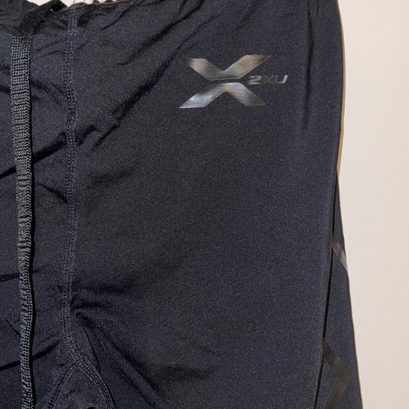 Core Compression Tights - Picture 5 of 6